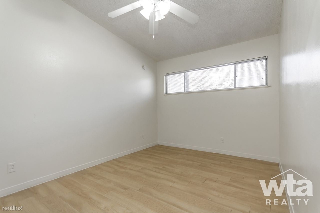 1801 Rio Grande St - Photo 11