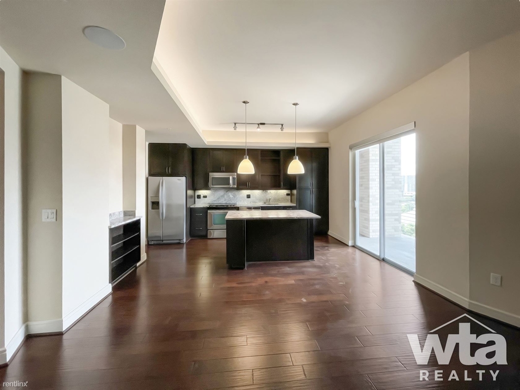 214 Barton Springs Rd - Photo 6