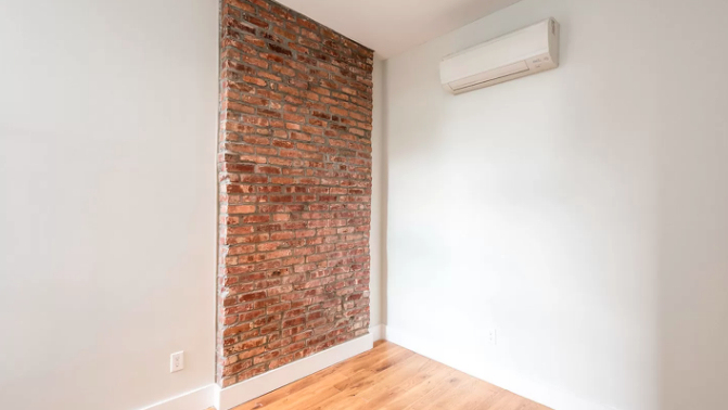 1346 Hancock Street - Photo 2