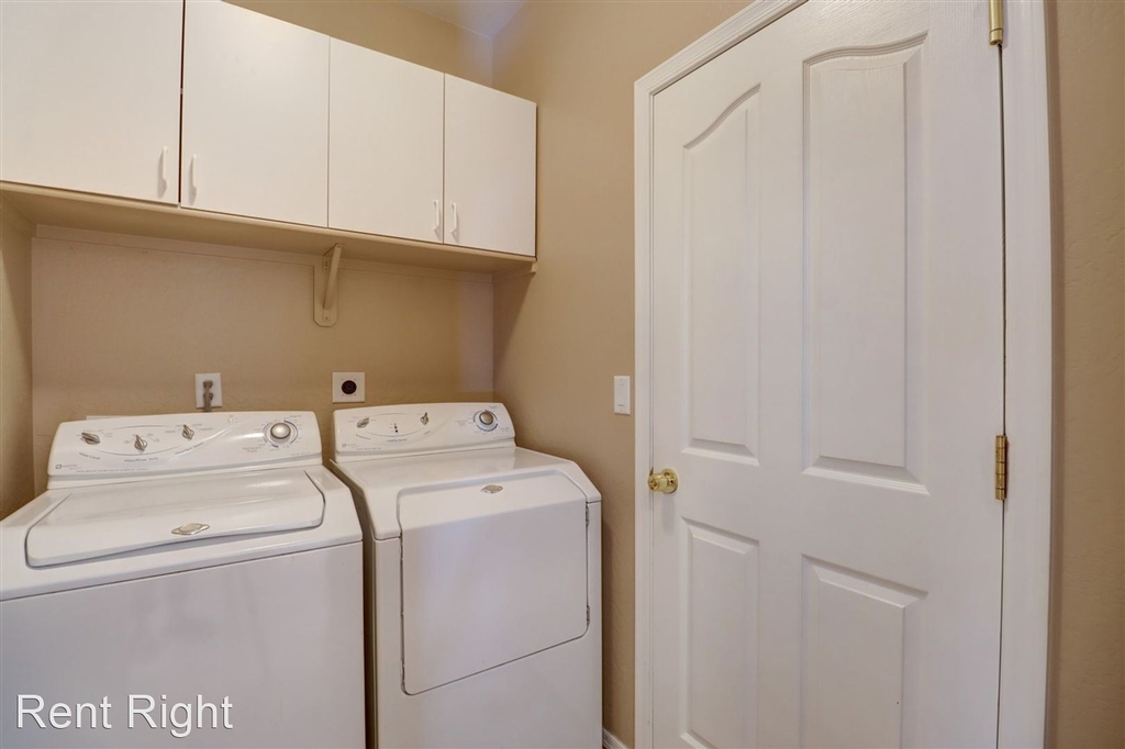 2125 Sirus Drive - Photo 26