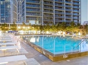 475 Brickell Ave Apt 1615 - Photo 8