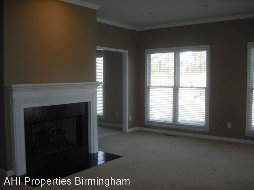 606 North Lake Circle - Photo 3