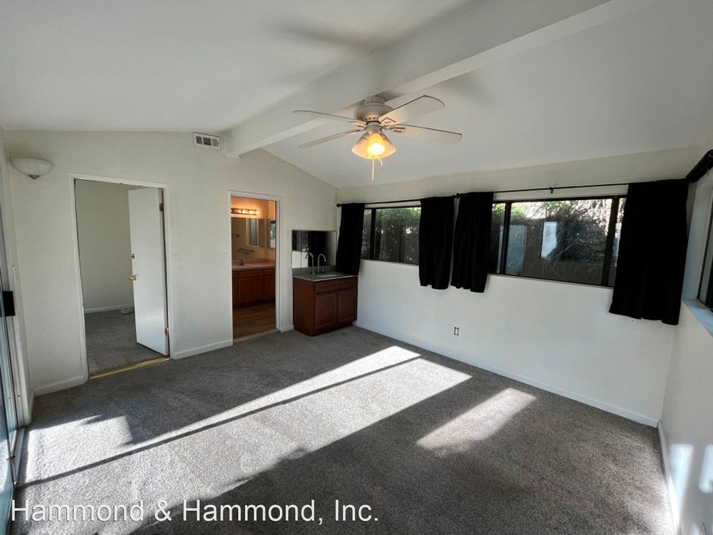 18143 Rayen St. - Photo 13