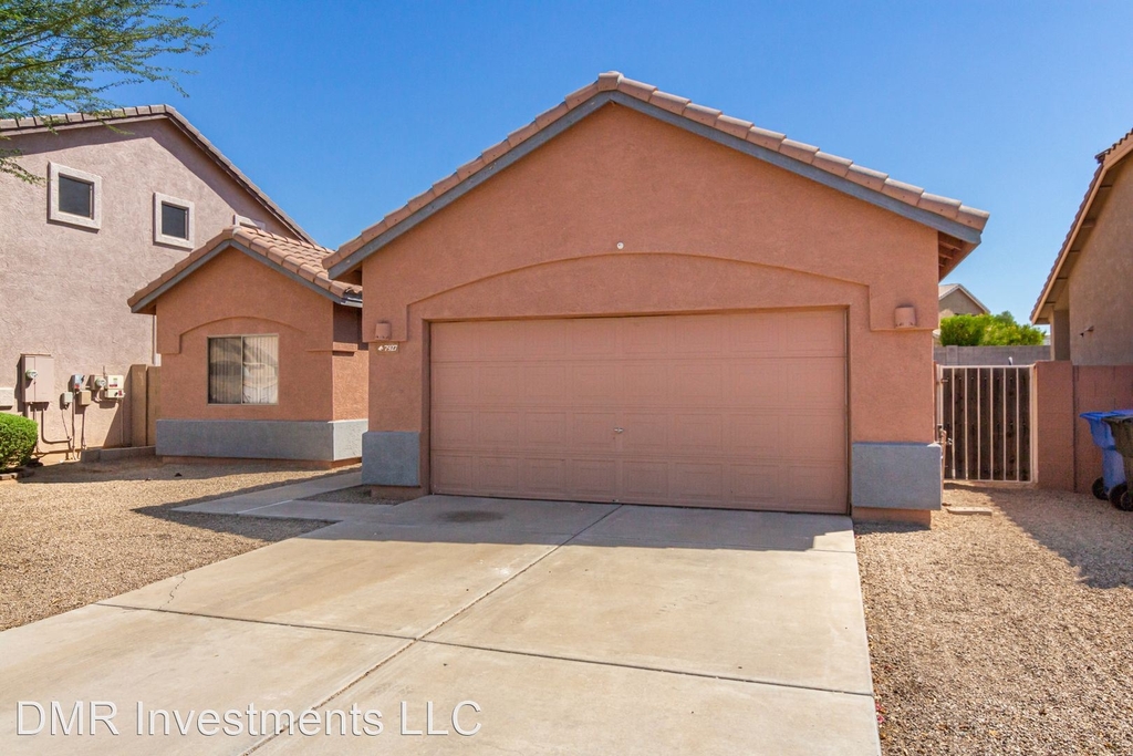 7927 W. Mohave St. - Photo 2