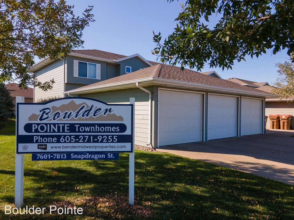 Boulder Pointe Town Homes 7601 W. Snapdragon Street - Photo 13