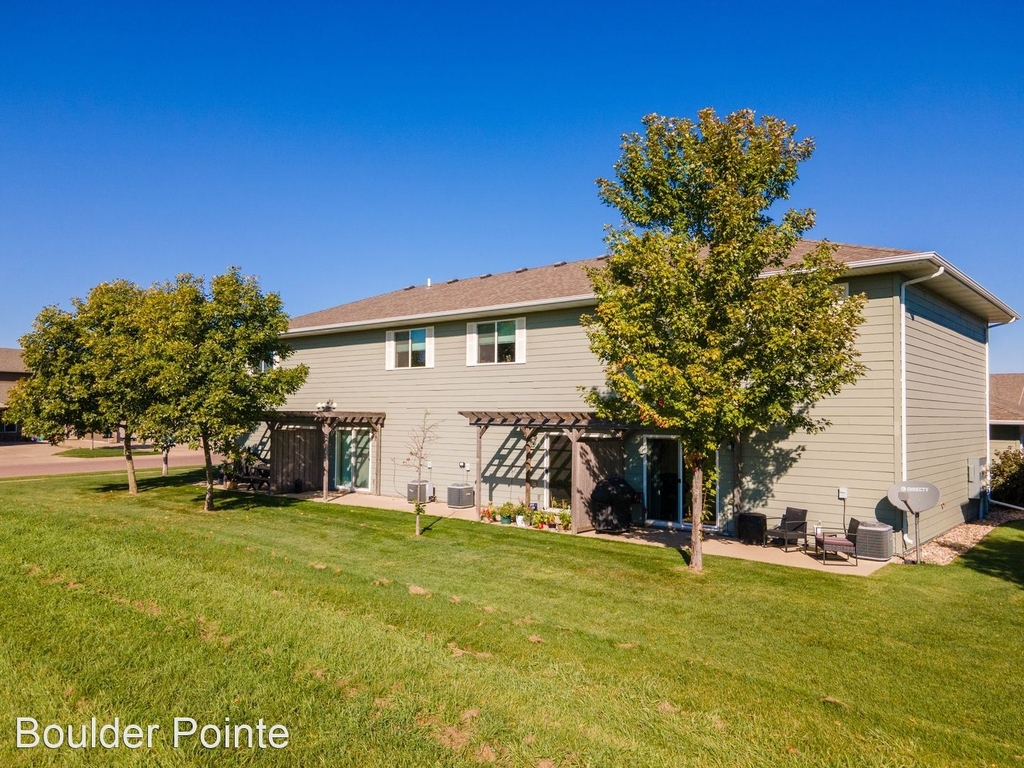 Boulder Pointe Town Homes 7601 W. Snapdragon Street - Photo 10