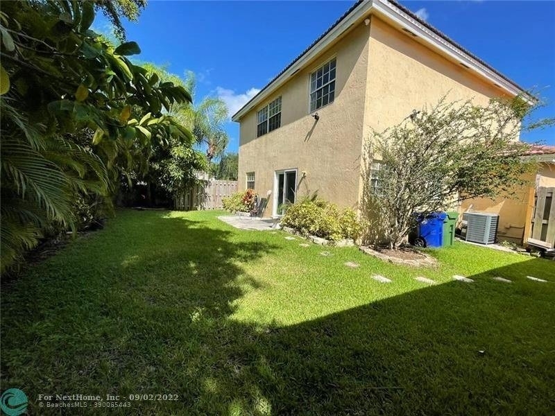 3395 Nw 79th Ave - Photo 35