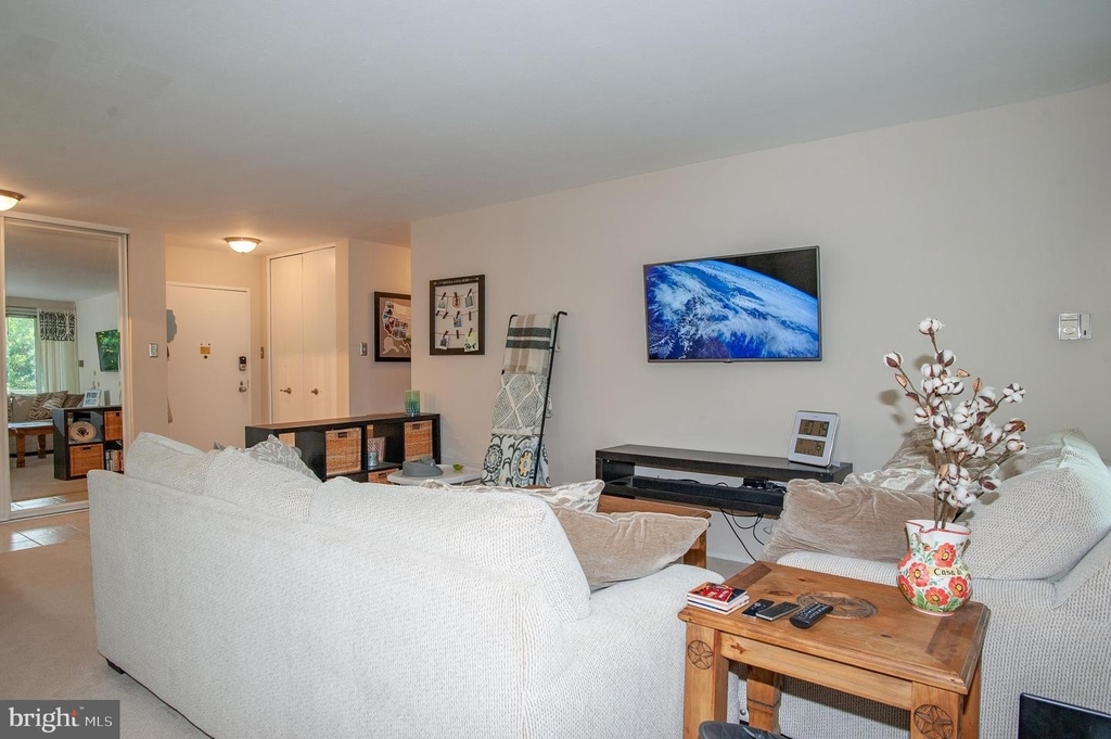 4501 Arlington Blvd #222 - Photo 6