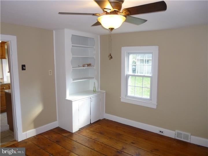 12 E Jefferson Street - Photo 1