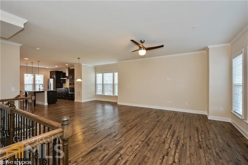 200 Braeden Way - Photo 2