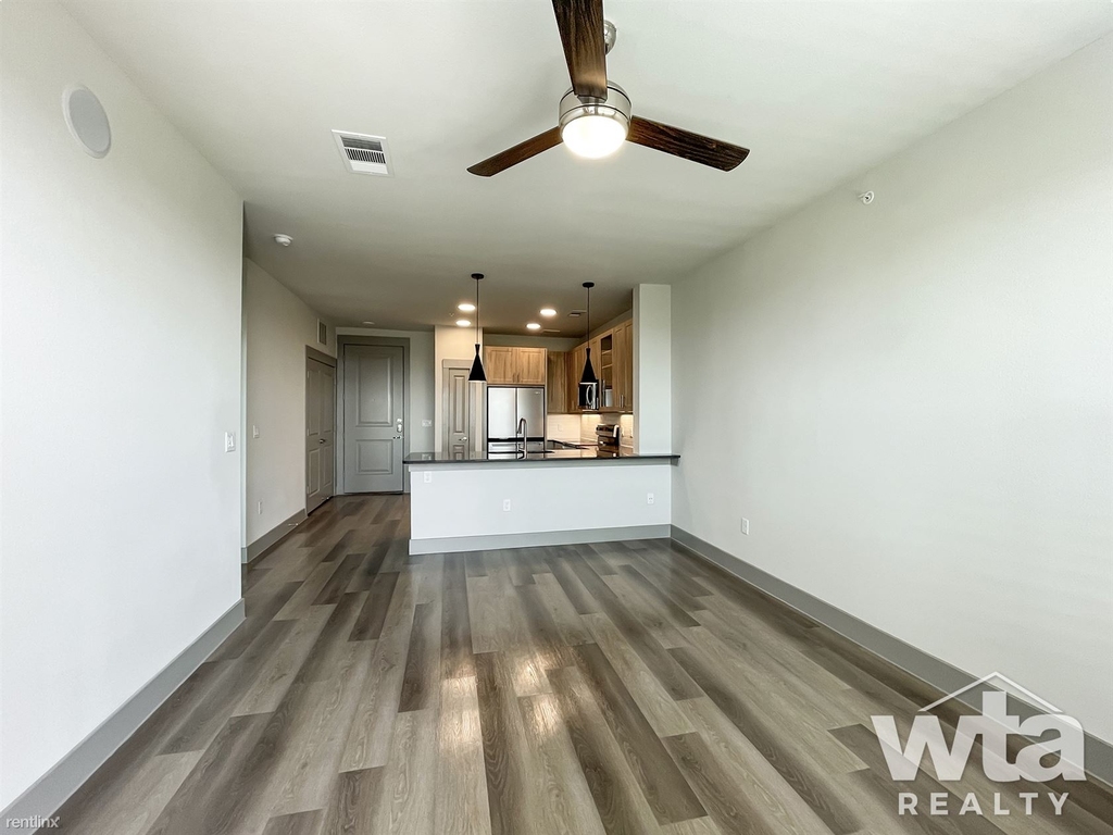 5521 Springdale Rd - Photo 4