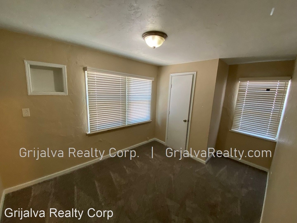 710 N Swan Road - Photo 7