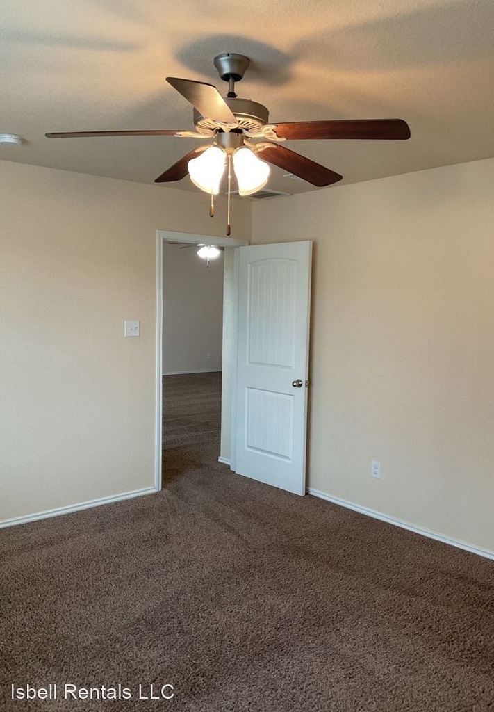 5002 Imperial Eagle Drive - Photo 11