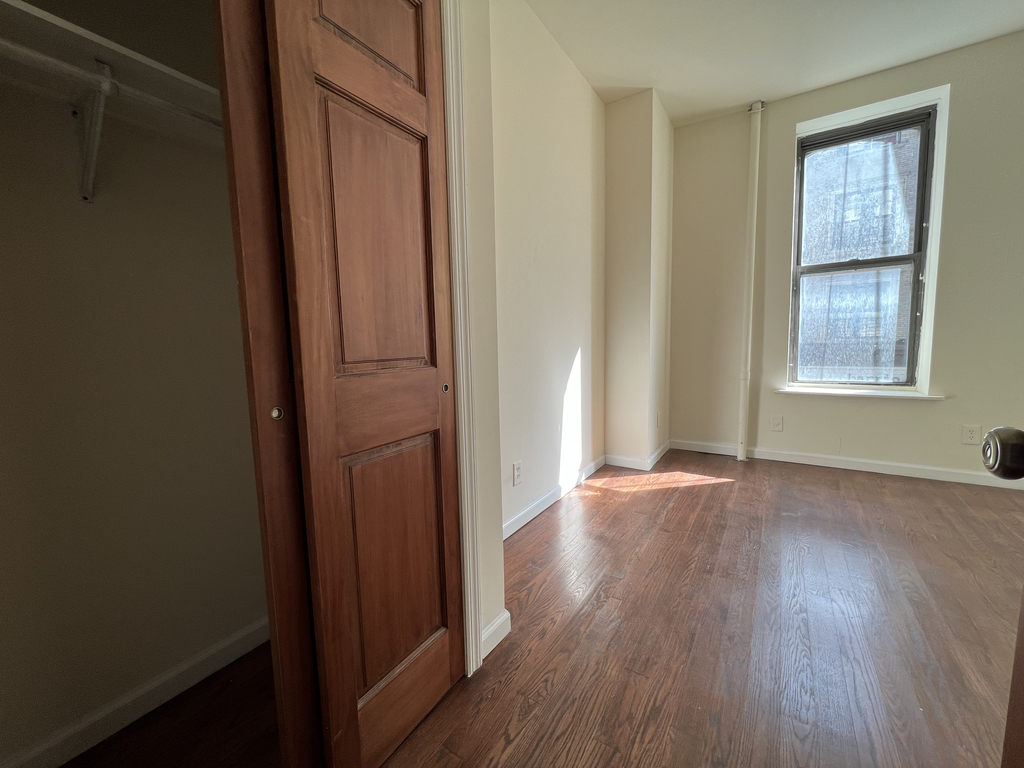 254 Broome Street - Photo 3