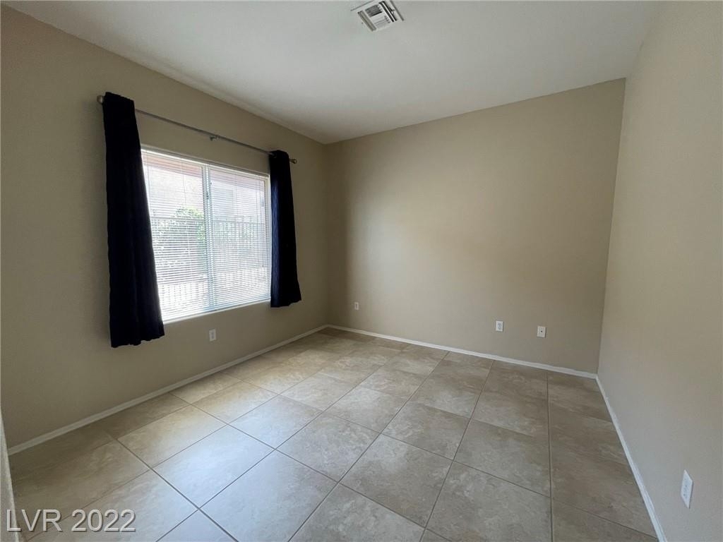 2852 Forest Grove Drive - Photo 25