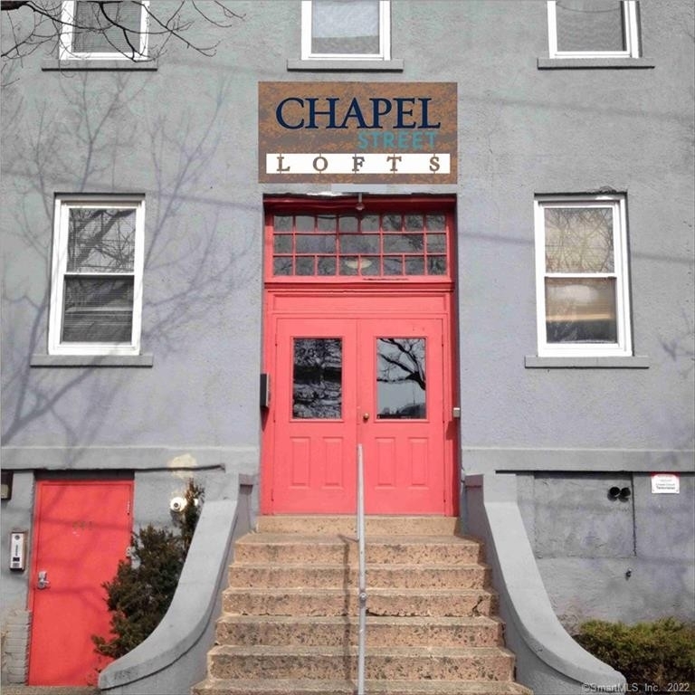 441 Chapel Street - Photo 0