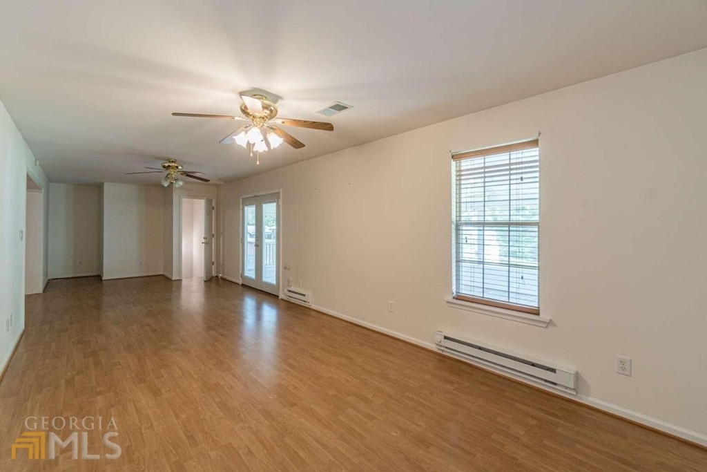 3105 Bethelview Road - Photo 15