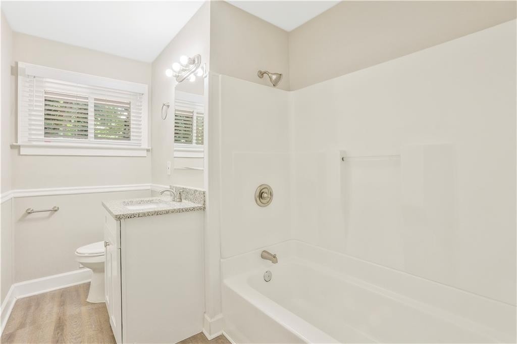 3127 Hollywood Drive - Photo 6