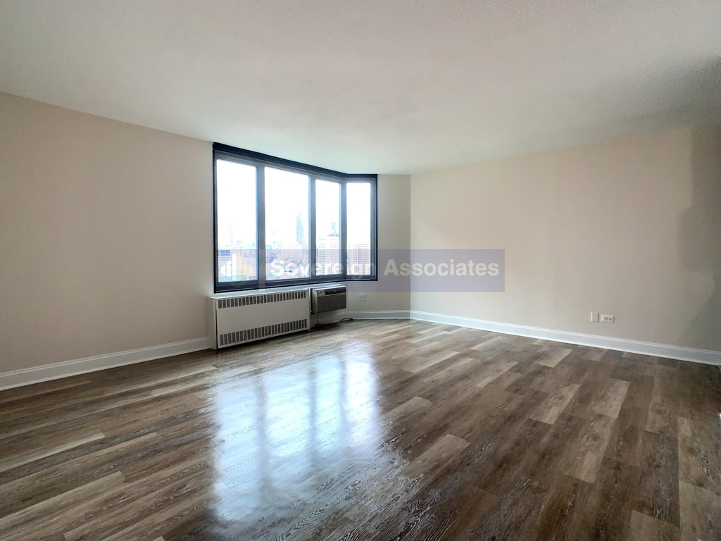 3333 Broadway - Photo 0