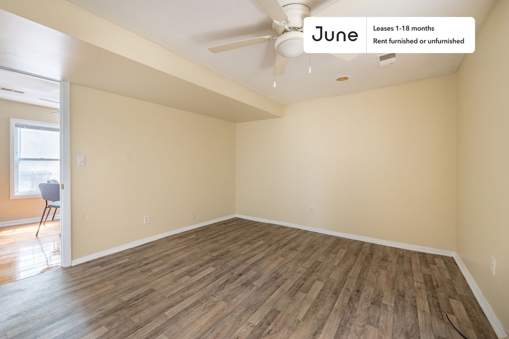 2619 North California Avenue - Photo 24