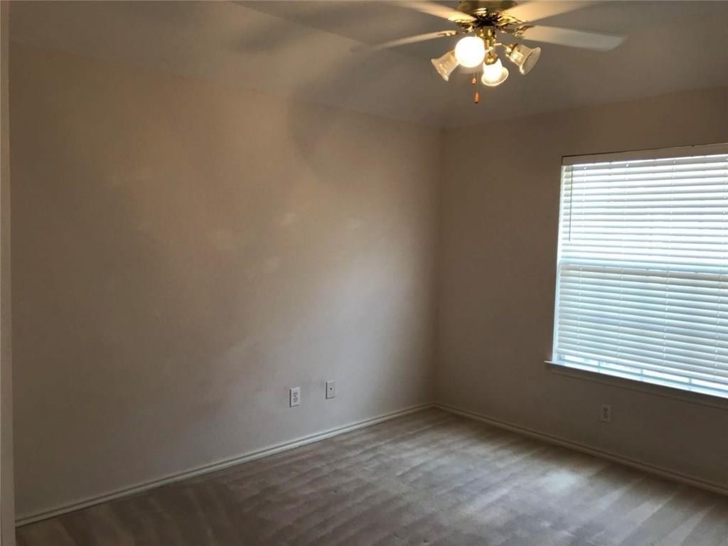 1420 Constellation Drive - Photo 11