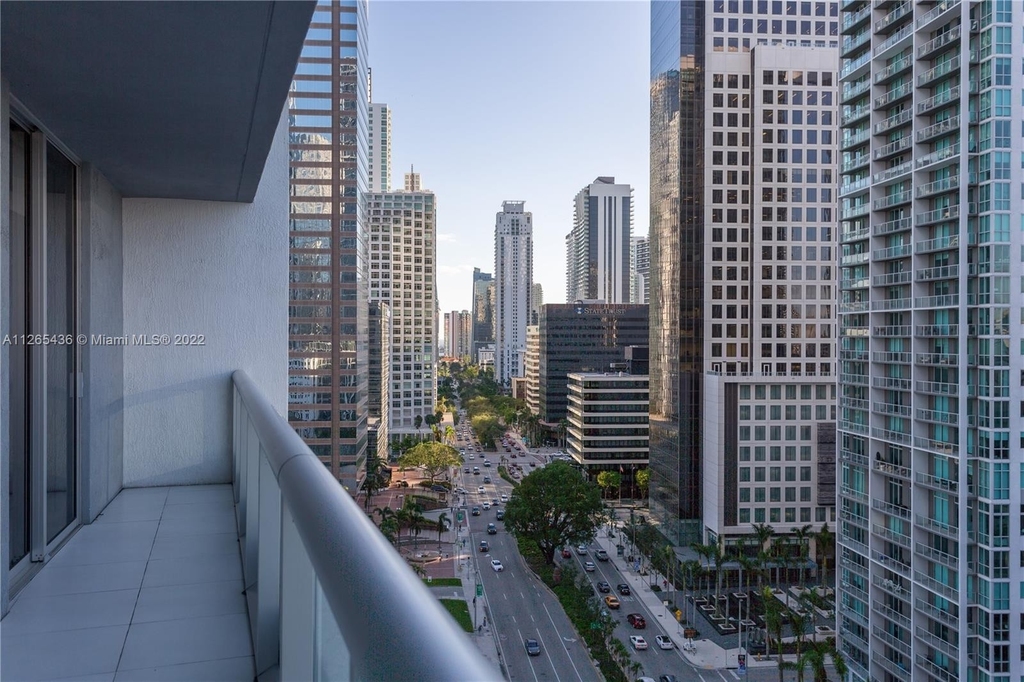 485 Brickell Ave - Photo 4