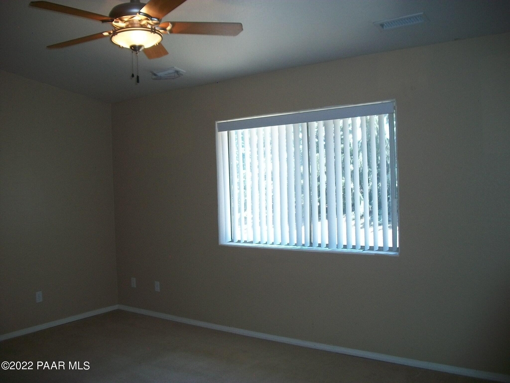 745 Peppermint Way - Photo 7