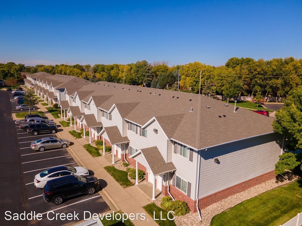 Saddle Creek Townhomes 5415 West 57th Street - Photo 13