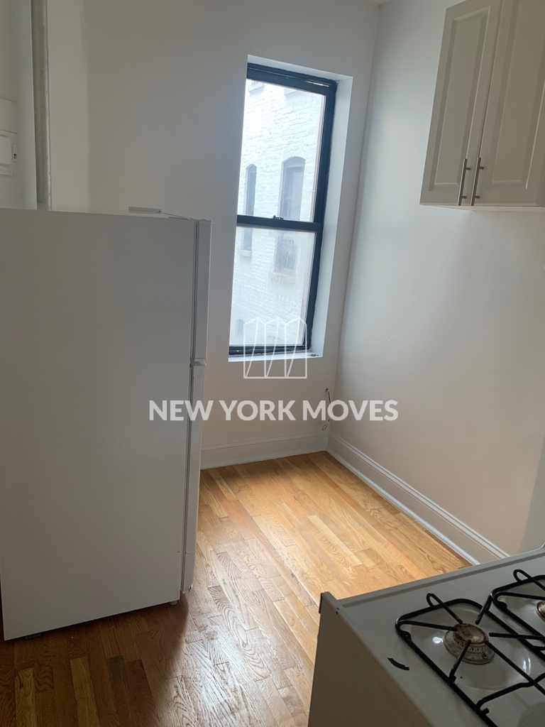 228 East 78th Street - Photo 12