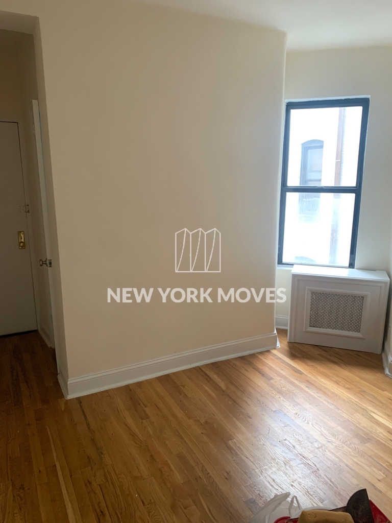 228 East 78th Street - Photo 15