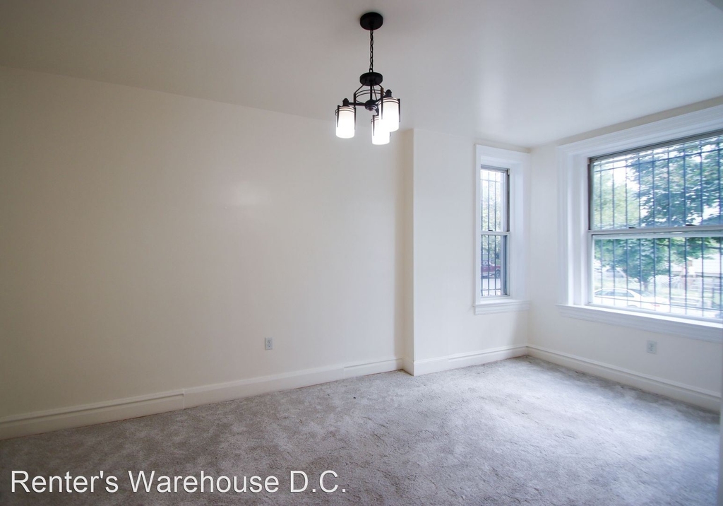 1341 Newton St Nw #1 - Photo 6