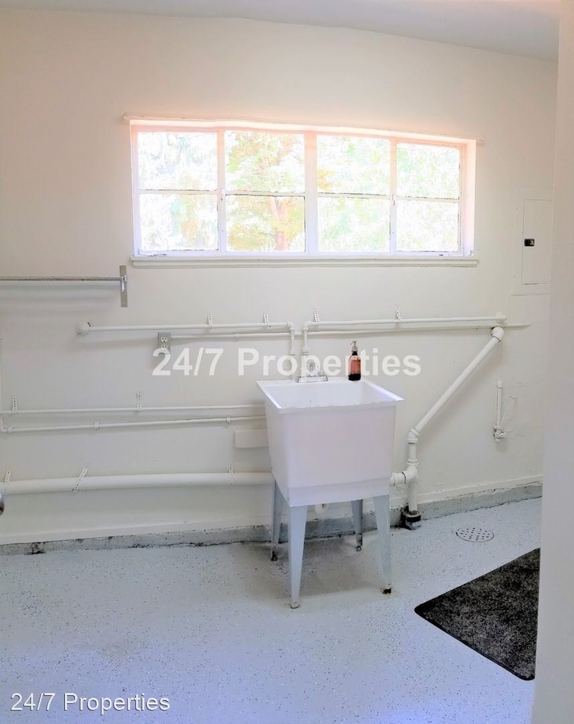 3118 Ne 87th Pl. - Photo 10