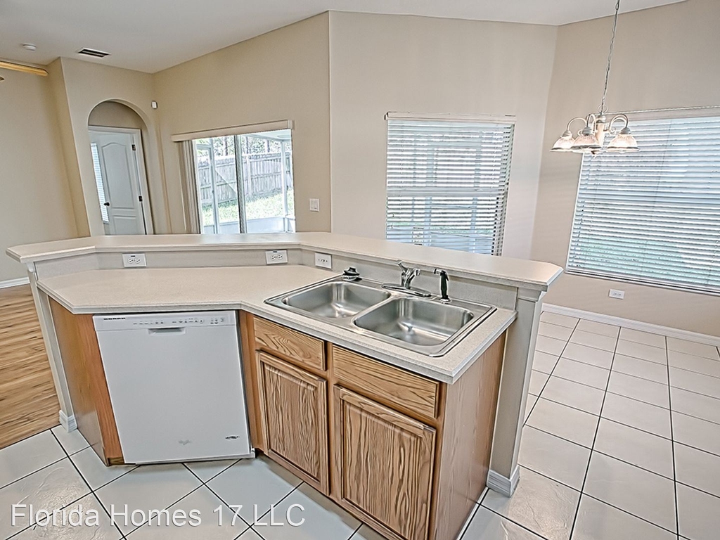 1234 Longville Circle - Photo 2