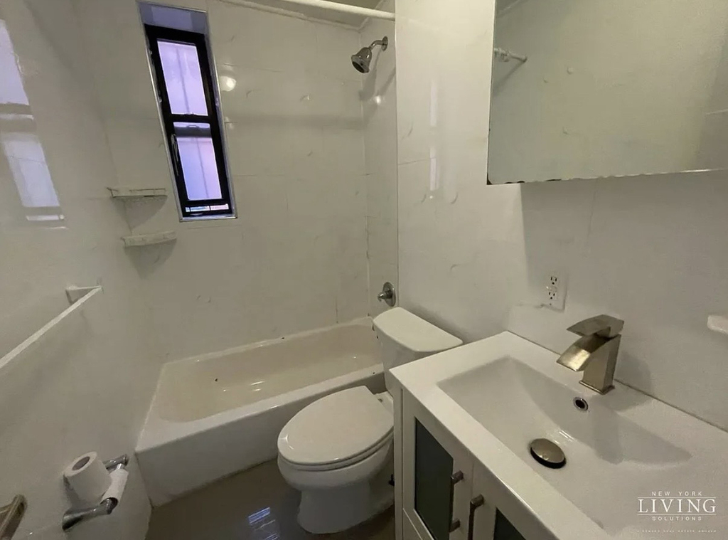 85 Ralph Avenue - Photo 7
