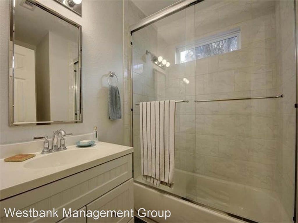 2814 Oak Springs Dr Unit A - Photo 5