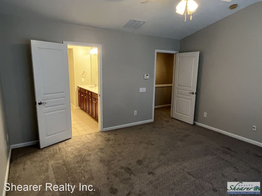 15635 Canmore Street - Photo 14