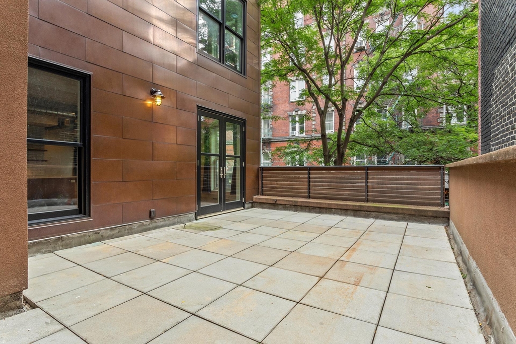 78 W 3rd St - Photo 5