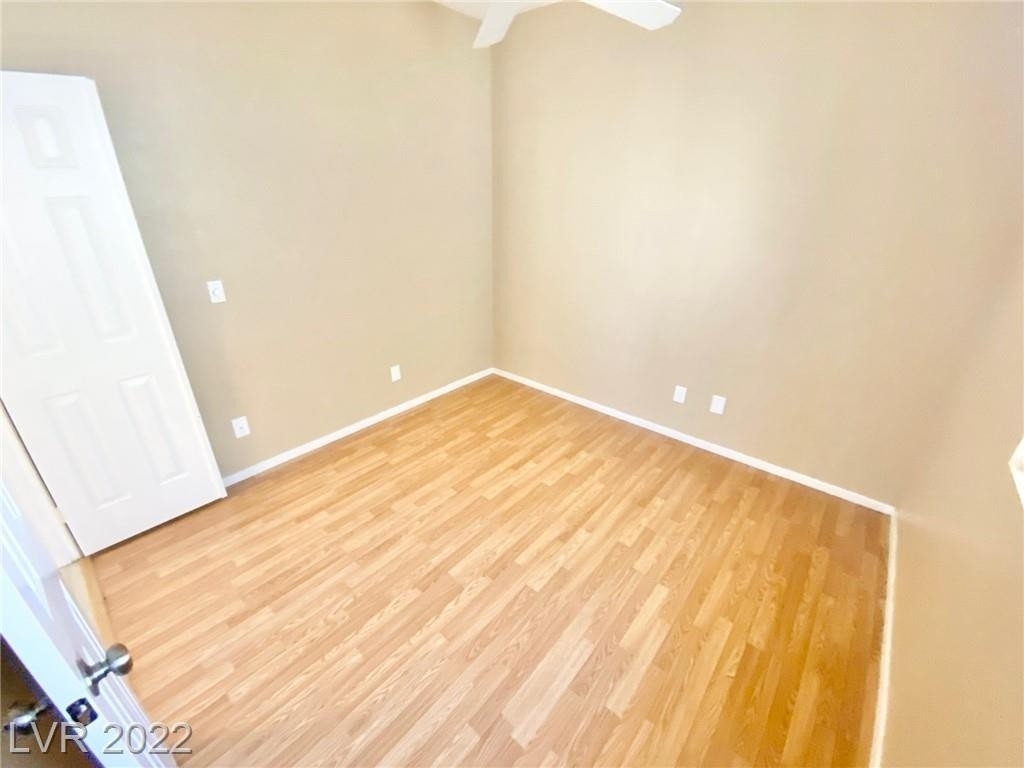 1605 Cimarron Crest Street - Photo 4