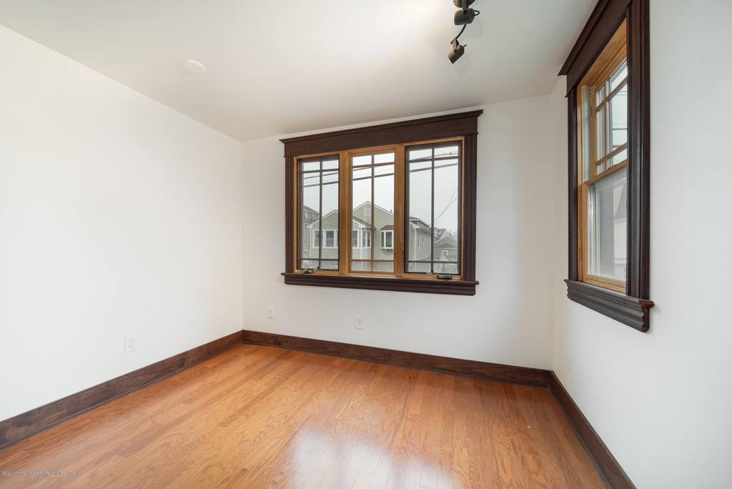 52 Barberie Avenue - Photo 11