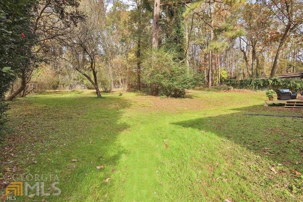 1199 Country Club Road - Photo 27