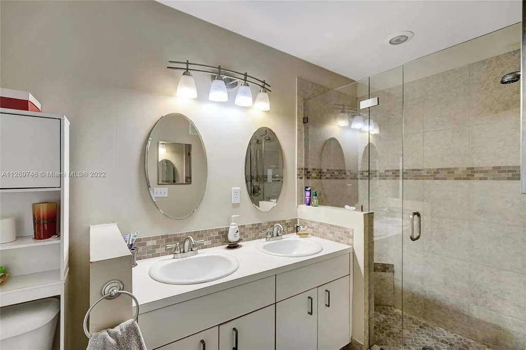 12182 Sw 5th Ct - Photo 10