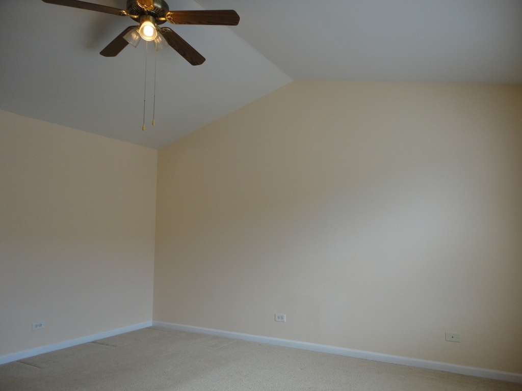 2533 Capitol Avenue - Photo 12