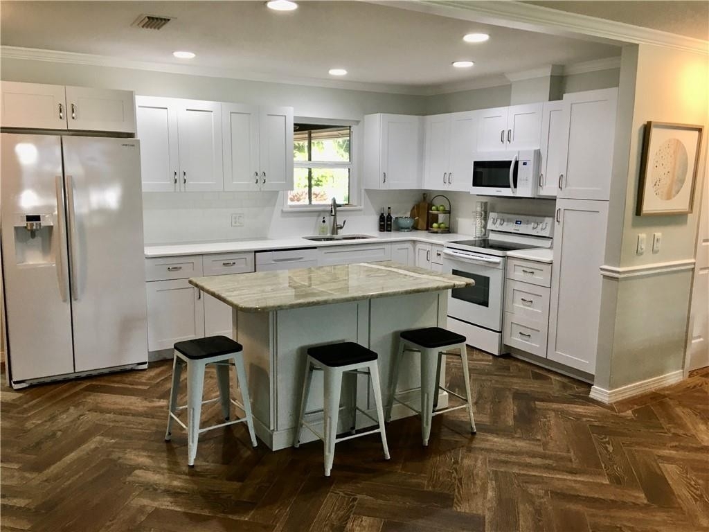 907 Coquina Lane - Photo 3