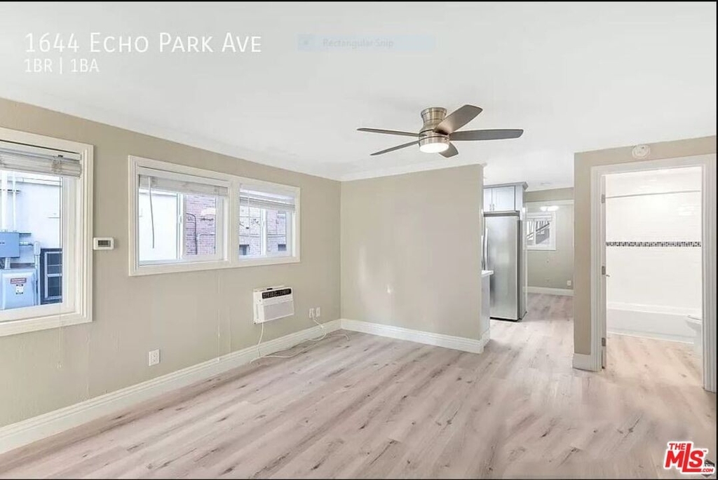 1644 Echo Park Ave - Photo 2