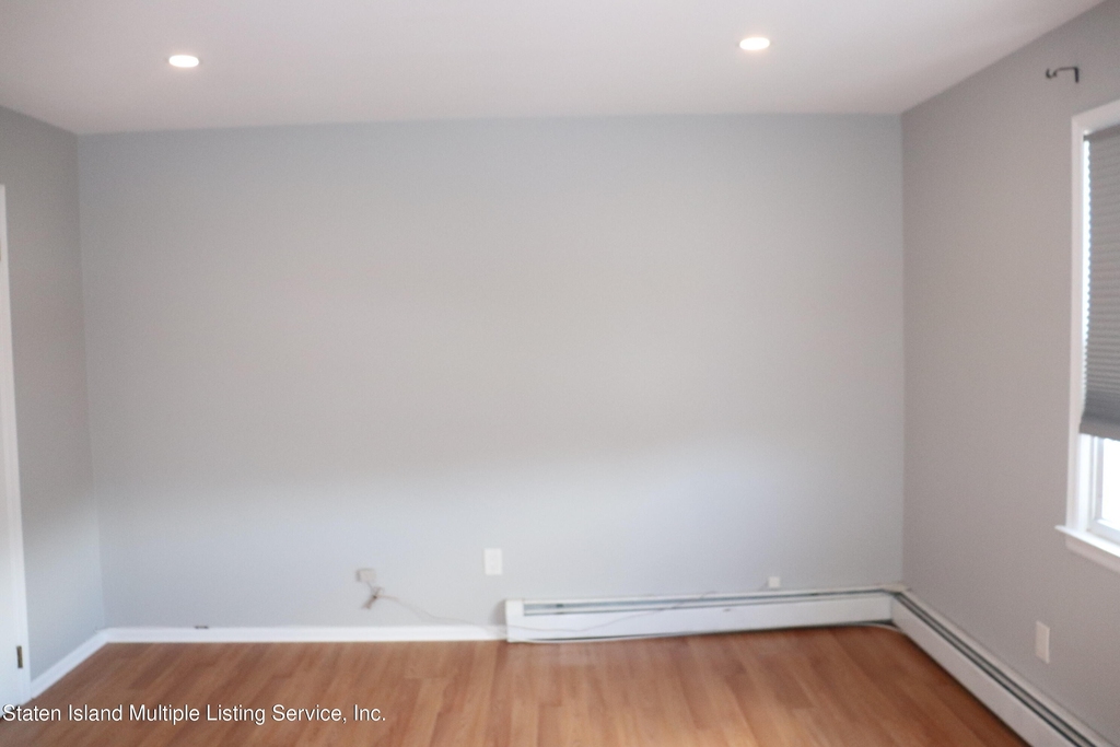 490 Stafford Avenue - Photo 14