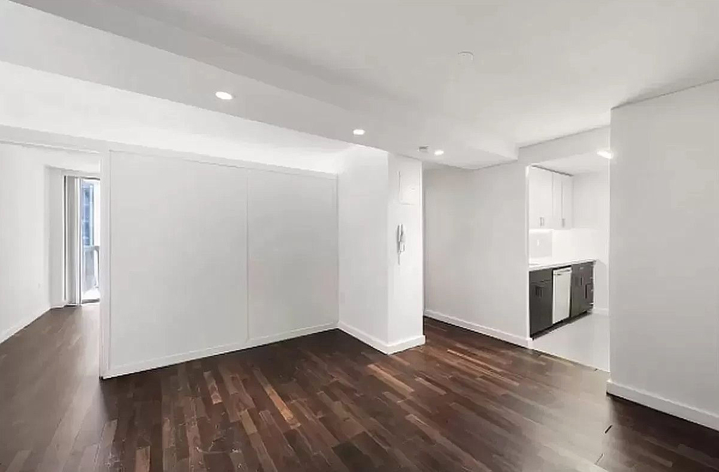 184 Lexington Avenue - Photo 1