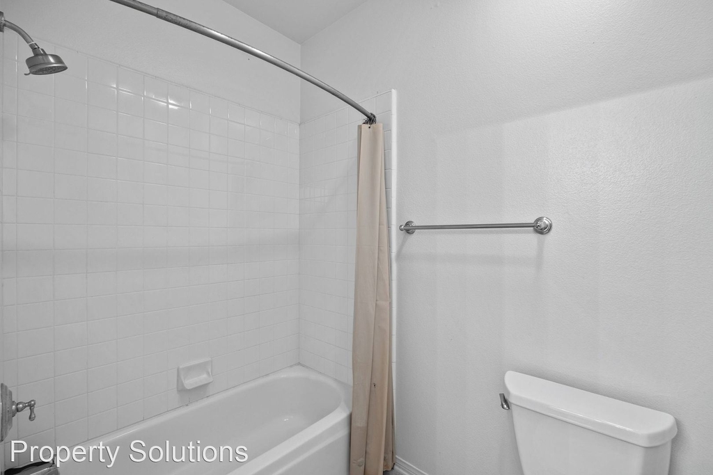 27 Groveside - Photo 26