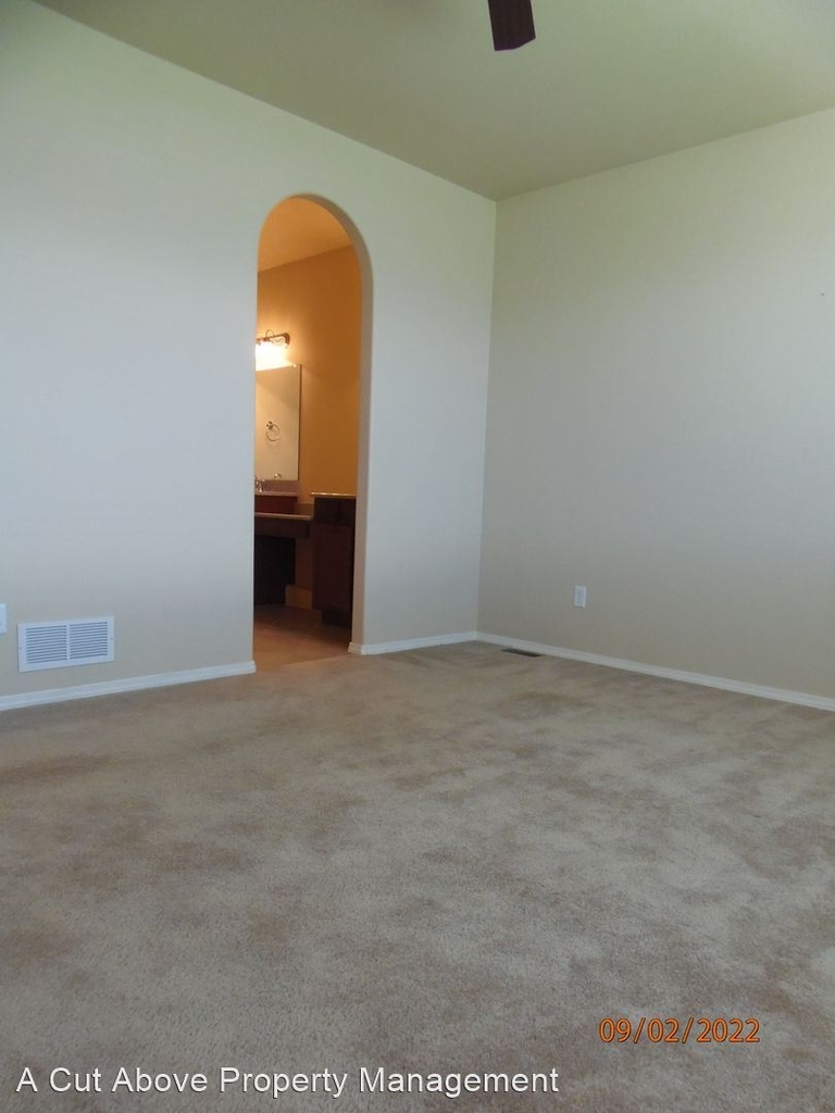 10837 Hidden Brook Circle - Photo 15