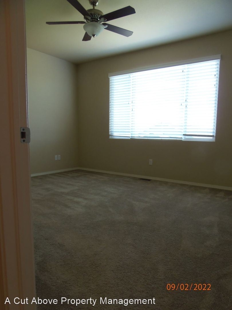 10837 Hidden Brook Circle - Photo 14