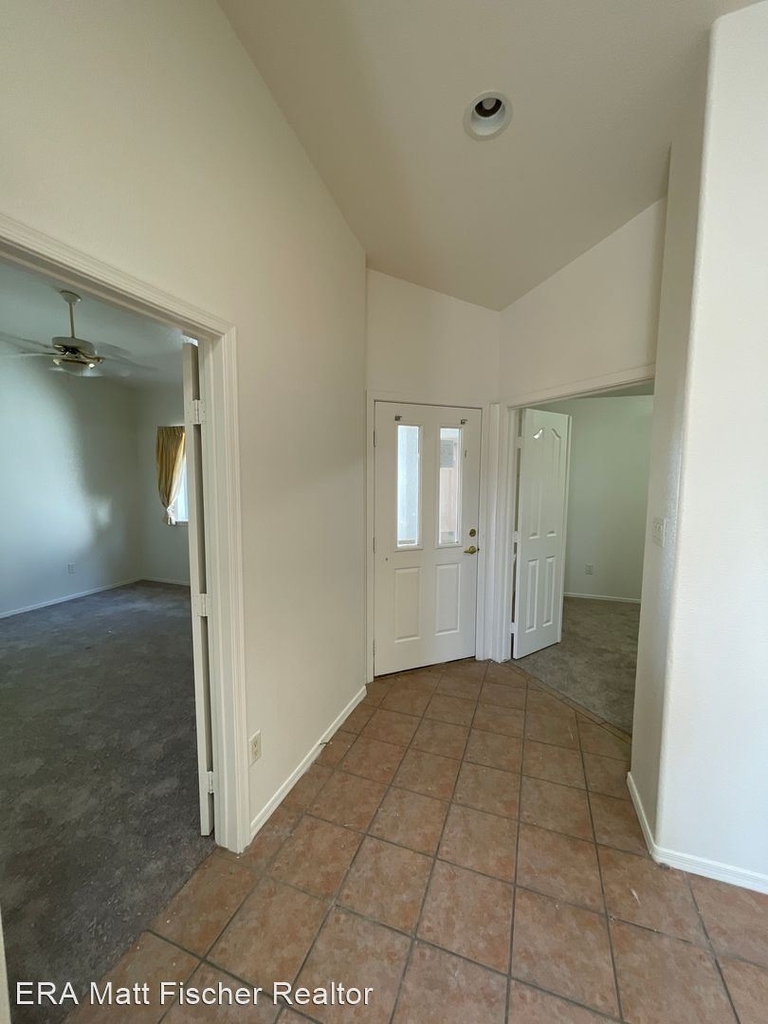 11335 S Kingman Ave - Photo 1